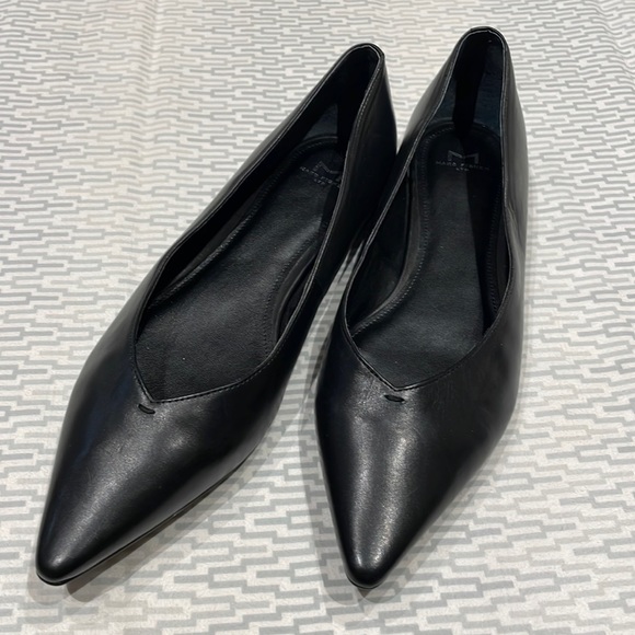 Marc Fisher Shoes - Marc Fisher black leather pointed flat shoes